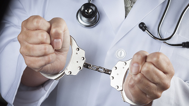 Госдума отменила уголовную ответственность для врачей за утрату наркотических и психотропных ЛС