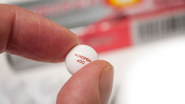Обнаружена серия «Нурофена» с некорректной надписью на таблетках