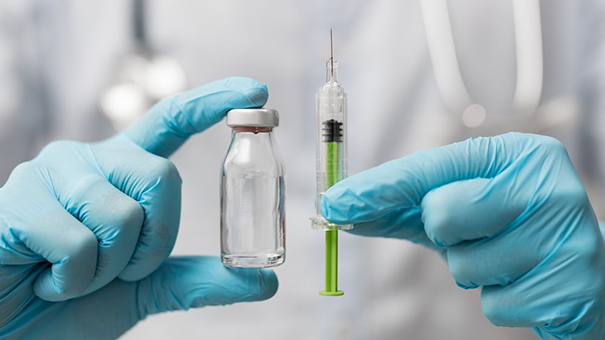 Завершены испытания первой российской вакцины от COVID-19