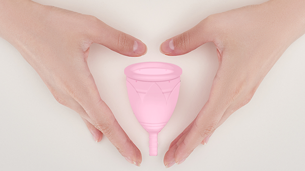 Гинеколог откровенно: «Преимущества и недостатки менструальных чаш».
