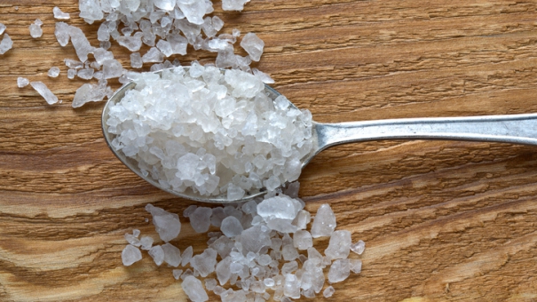 Минздрав хочет исключить из санкций соль и морскую воду для фармацевтической продукции