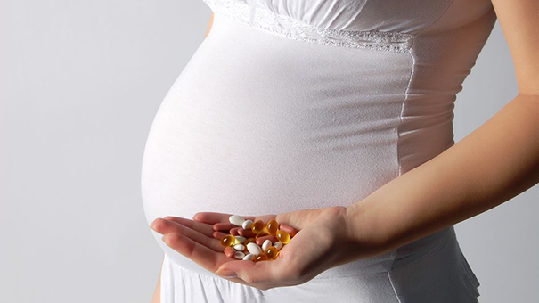 Производитель «Модены» сообщил о рисках врожденных дефектов у детей