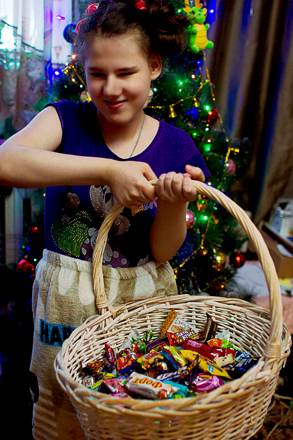 Dasha_02.png Dasha_02.png