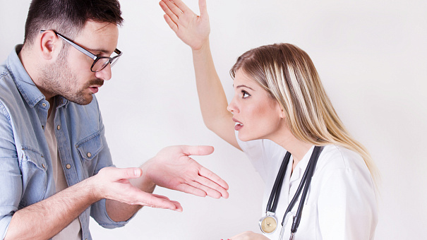 Врач vs. пациент: две стороны одного конфликта Врач vs. пациент: две стороны одного конфликта