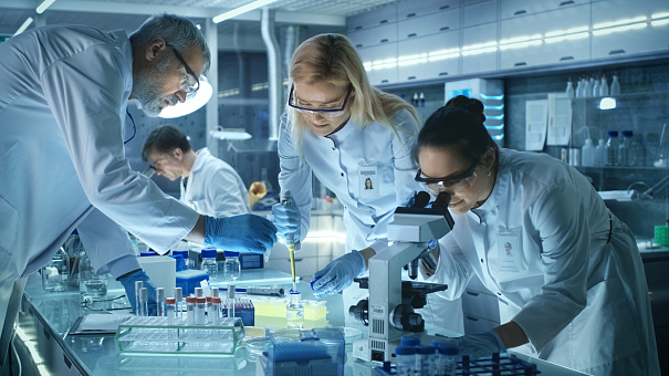 DSM Group: что происходило с фармрынком в апреле? DSM Group: что происходило с фармрынком в апреле?